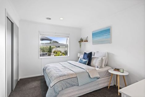 Photo of property in 39 Kotuku Drive, Paraparaumu Beach, Paraparaumu, 5032