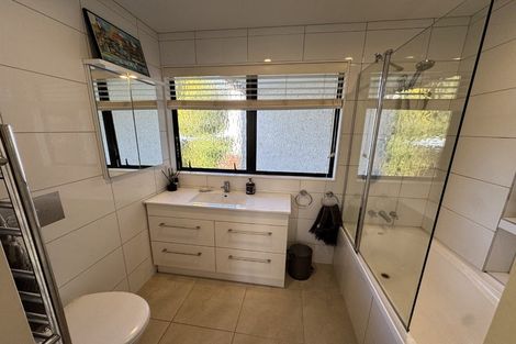 Photo of property in 35 Muritai Crescent, Havelock North, 4130