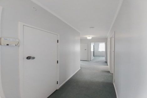 Photo of property in 30 Nevada Avenue, Pakuranga Heights, Auckland, 2010