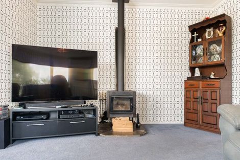 Photo of property in 4 Anzac Road, Pukekohe, 2120