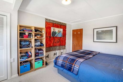 Photo of property in 14 Manga-pirau Street, Waikawa Beach, Manakau, 5573