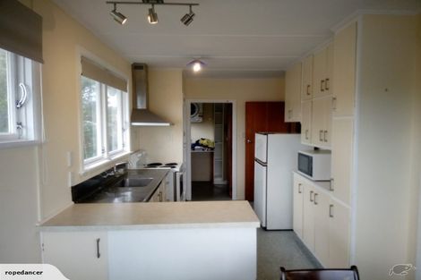 Photo of property in 20 Jane Grove, Paparangi, Wellington, 6037