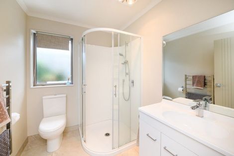 Photo of property in 21 Shelton Place, Feilding, 4702