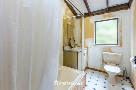 Photo of property in 8 Hobbit Lane, Pinehaven, Upper Hutt, 5371