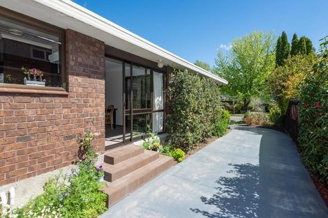 Photo of property in 18 Rembrandt Place, Burnside, Christchurch, 8053