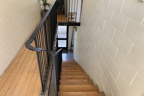 Photo of property in 21 The Mall, Mount Maunganui, 3116