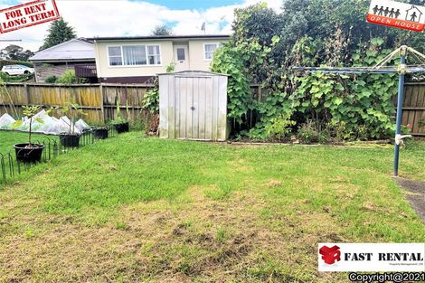 Photo of property in 1/2 Halberg Street, Glenfield, Auckland, 0629