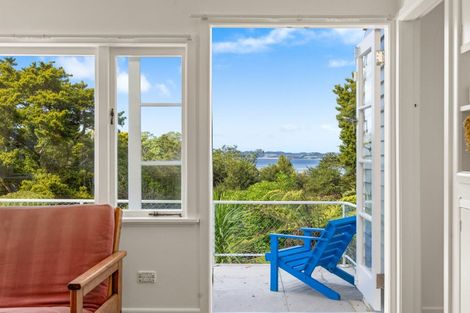 Photo of property in 25 Matheson Bay Road, Leigh, 0985