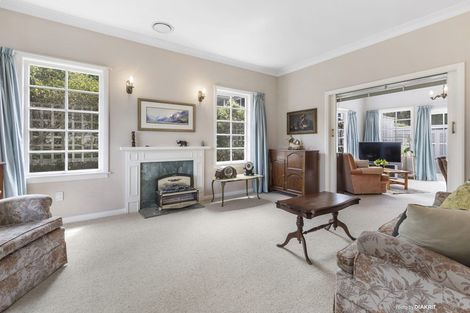 Photo of property in 10 Bristow Place, Karori, Wellington, 6012