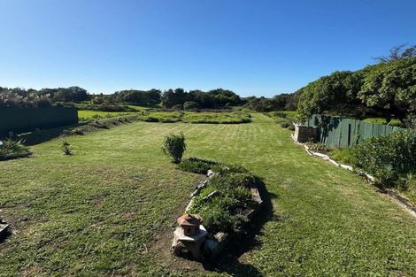 Photo of property in 16 Collison Terrace, Haumoana, 4102