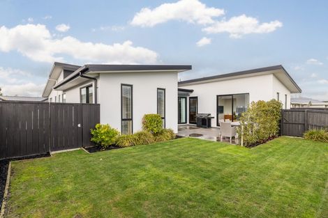 Photo of property in 69 Farthing Drive, Prebbleton, 7604