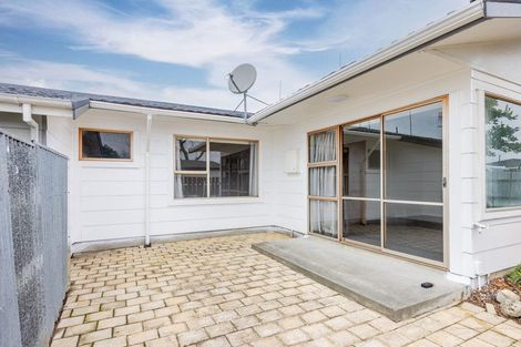 Photo of property in 2/17 Ranfurly Street, Tamatea, Napier, 4112
