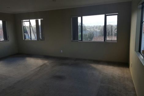 Photo of property in 14 Gordon Stanley Drive, Massey, Auckland, 0614