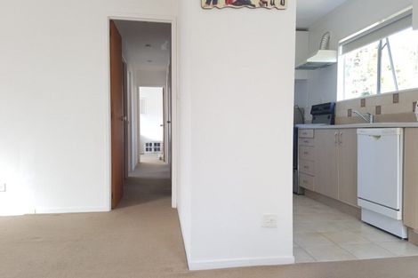 Photo of property in 2/276 East Coast Road, Milford, Auckland, 0620