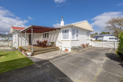 Photo of property in 11 Parsons Avenue, Levin, 5510