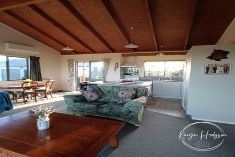 Photo of property in 7 Te Opi Road East, Whakapirau, Maungaturoto, 0583