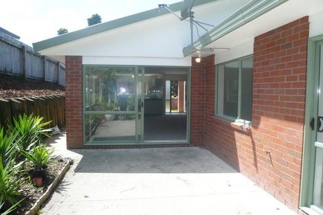 Photo of property in 18 Shah Place, Glen Eden, Auckland, 0602