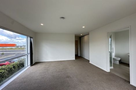 Photo of property in 2 Treestump Road, Takanini, 2112