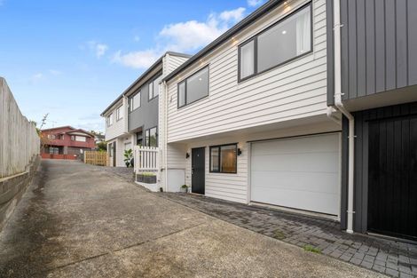 Photo of property in 44 Waipuhinui Way, Wiri, Auckland, 2104