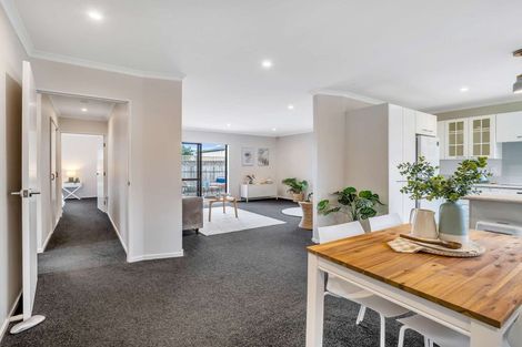 Photo of property in 1 Loader Place, Tawhero, Whanganui, 4501