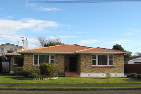 Photo of property in 26 Highbury Drive, Levin, 5510