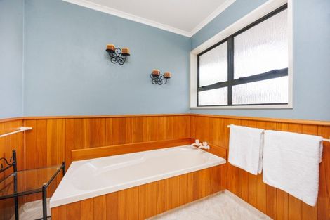 Photo of property in 4 Tudor Grove, Feilding, 4702