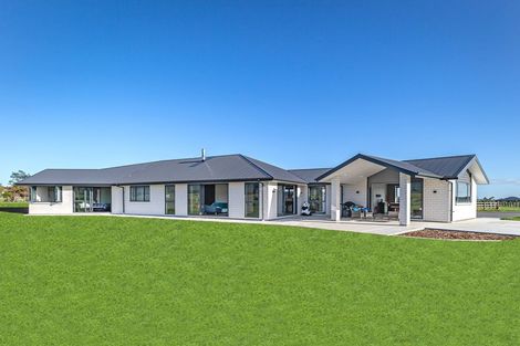 Photo of property in 28 Oriwa Lane, Levin, 5571