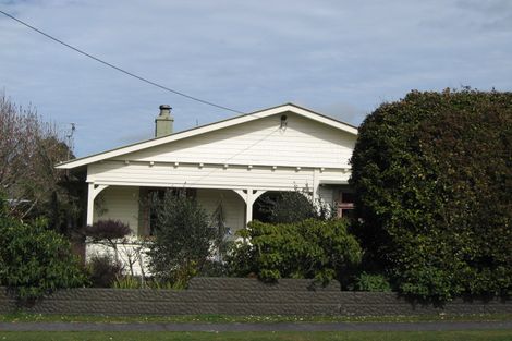 Photo of property in 21 Page Street, Stratford, 4332