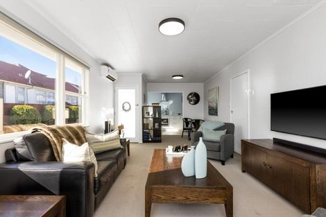 Photo of property in 62b Middle Road, Havelock North, 4130