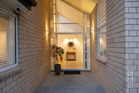 Photo of property in 16 Fruitlands Road, Kumeu, 0810