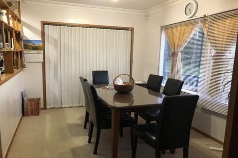 Photo of property in 1 Sovereign Place, Glenfield, Auckland, 0629