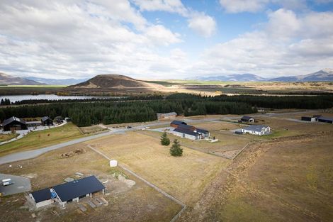 Photo of property in 88 The Drive, Twizel, 7999