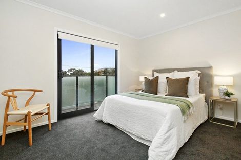 Photo of property in 1b Pembroke Street, Tawa, Wellington, 5028