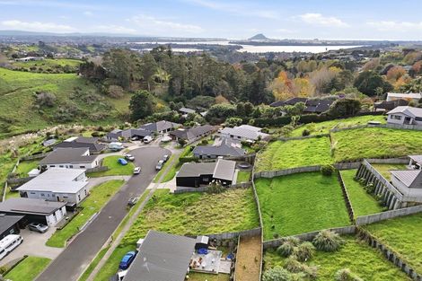 Photo of property in 18 Bob Carter Place, Welcome Bay, Tauranga, 3175