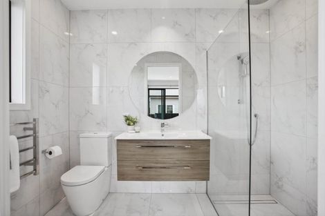 Photo of property in 138 Bucklands Beach Road, Bucklands Beach, Auckland, 2012