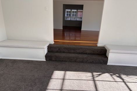 Photo of property in 5 Chilton Grove, Hutt Central, Lower Hutt, 5010