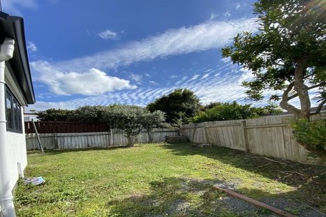 Photo of property in 16 Ebony Place, Massey, Auckland, 0614