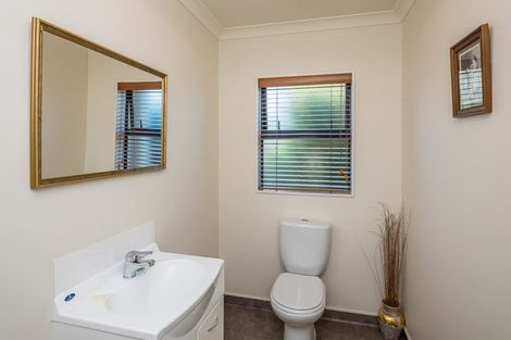 Photo of property in 3 Rifleman Lane, Paraparaumu Beach, Paraparaumu, 5032