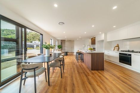 Photo of property in 4 Mcmillan Lane, Wallaceville, Upper Hutt, 5018