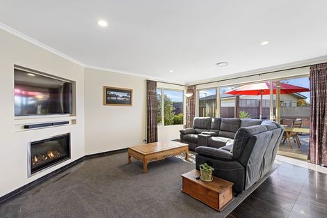 Photo of property in 15 Frame Crescent, Rolleston, 7614