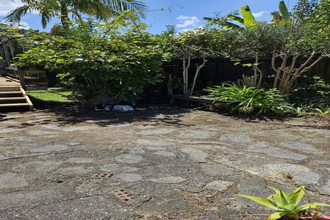 Photo of property in 84a Kaurilands Road, Titirangi, Auckland, 0604