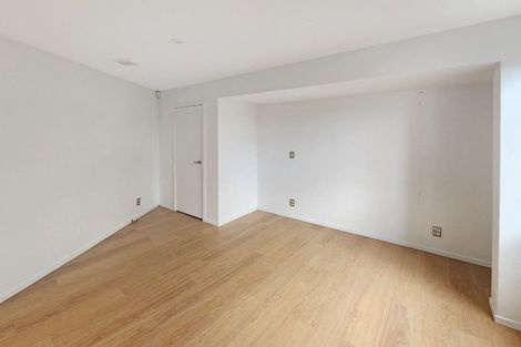 Photo of property in 34 Sheridan Terrace, Johnsonville, Wellington, 6037