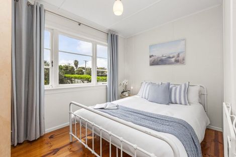 Photo of property in 66a Wainui Road, Raglan, 3225