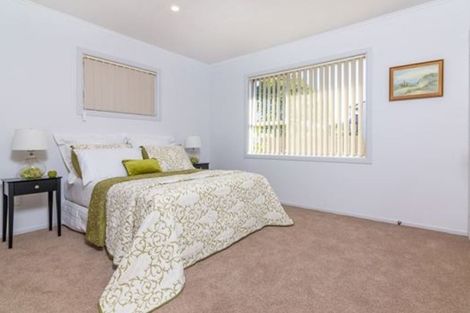 Photo of property in 139 Henderson Valley Road, Henderson, Auckland, 0612