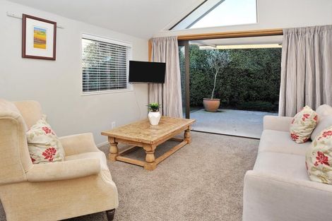 Photo of property in 1/26 Gordon Avenue, St Albans, Christchurch, 8014