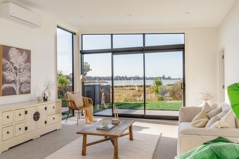 Photo of property in 43 Hinaki Street, Poike, Tauranga, 3112