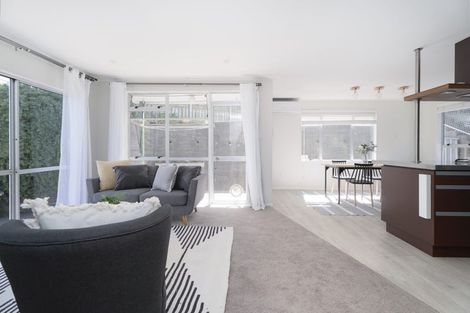 Photo of property in 1 The Spinney, Titahi Bay, Porirua, 5022