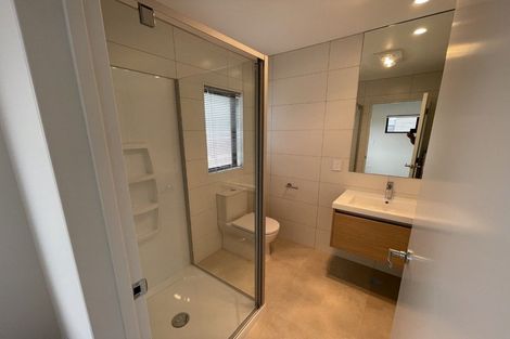 Photo of property in 6 Viridian Avenue, Rosehill, 2113