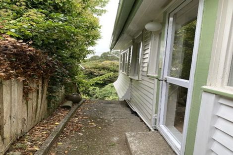 Photo of property in 164 Glenmore Street, Northland, Wellington, 6012