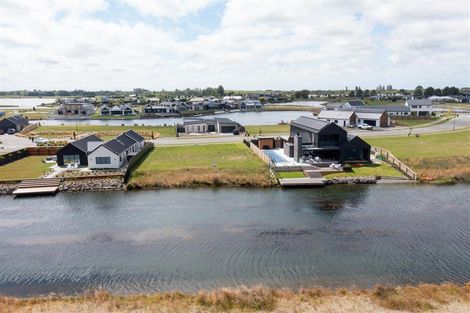 Photo of property in 11 Kennedy Quay, Huntingdon, 7774